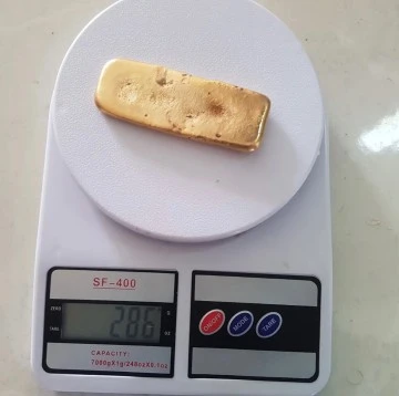 ÇOBANBEY GÜMRÜK KAPISINDA ALTIN YAKALANDI