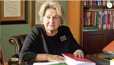 Çocuklarımız iç çamaşırıyla dolaşıyorlar