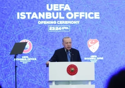 Cumhurbaşkanı Erdoğan: ''Deprem günlük siyasete alet edilemez''