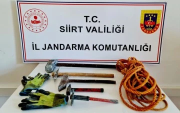 Define arayan 6 şüpheli suçüstü yakalandı