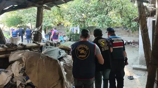 Denizli’de dehşet Babaannesini başına tüple vurarak öldürdü!