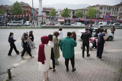 Deprem o illerde de yoğun hissedildi