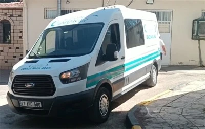 Devrilen traktörün altında hayatını kaybetti