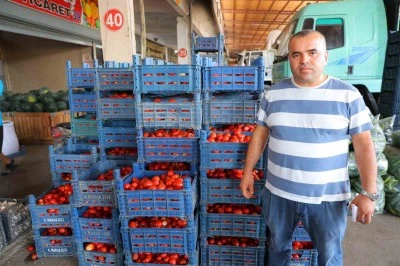 Domates 3 TL’ye kadar geriledi