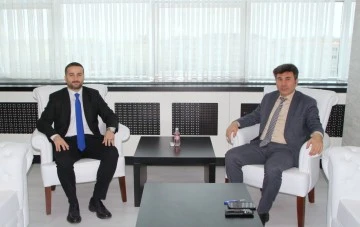 Dr. Fazıl Arısoy, Rektör Karacoşkun’la Bir Araya Geldi