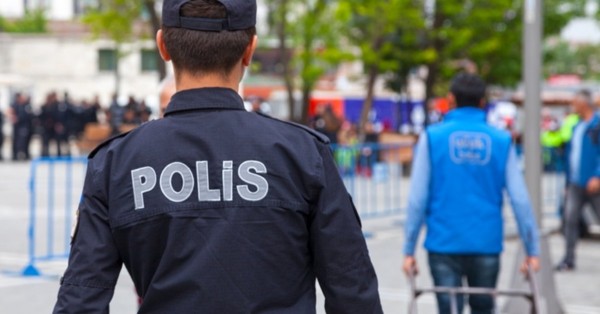 EGM, ORTADAN KAYBOLDUĞU İDDİA EDİLEN POLİSLE İLETİŞİME GEÇİLDİĞİNİ DUYURDU