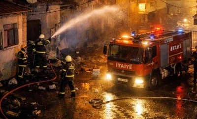 Elbeyli&rsquo;de elektrik panosundan &ccedil;ıkan yangın korkuttu