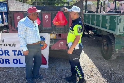 Elbeyli'de &quot;Güvenli Tarım Güvenli Traktör&quot; Projesi eğitimi