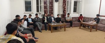 Elbeyli İlçe Müftülüğünden &quot;Büyüklere hürmet, küçüklere sevgi&quot; konulu sohbet