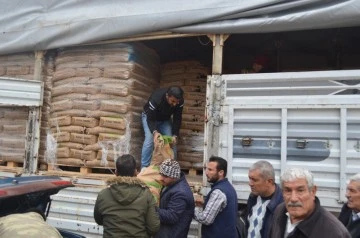 ELBEYLİ İLÇESİNDE TOHUM DAĞITIMI GERÇEKLEŞTİRİLDİ