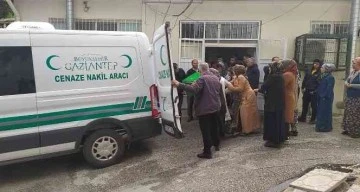 ELEKTRİK AKIMINA KAPILAN ÇİFTÇİ HAYATINI KAYBETTİ