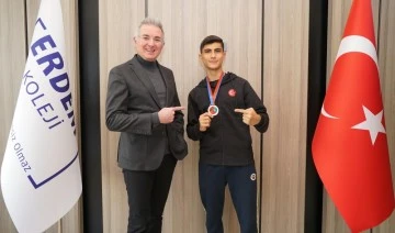Erdem Koleji öğrencisi Balkan  şampiyonu oldu