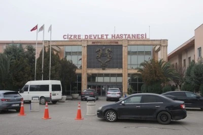 Eşini öldüren cani koca, arazide saklanırken yakalandı