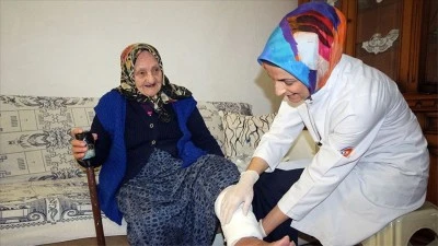 Evde bakım yardımı ödemeleri hesaplara yatırılıyor