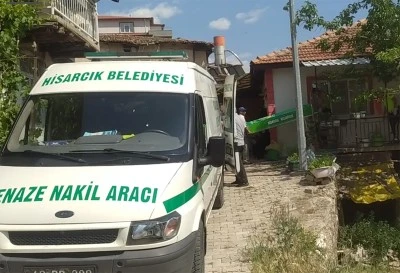 Evde ölü bulundu