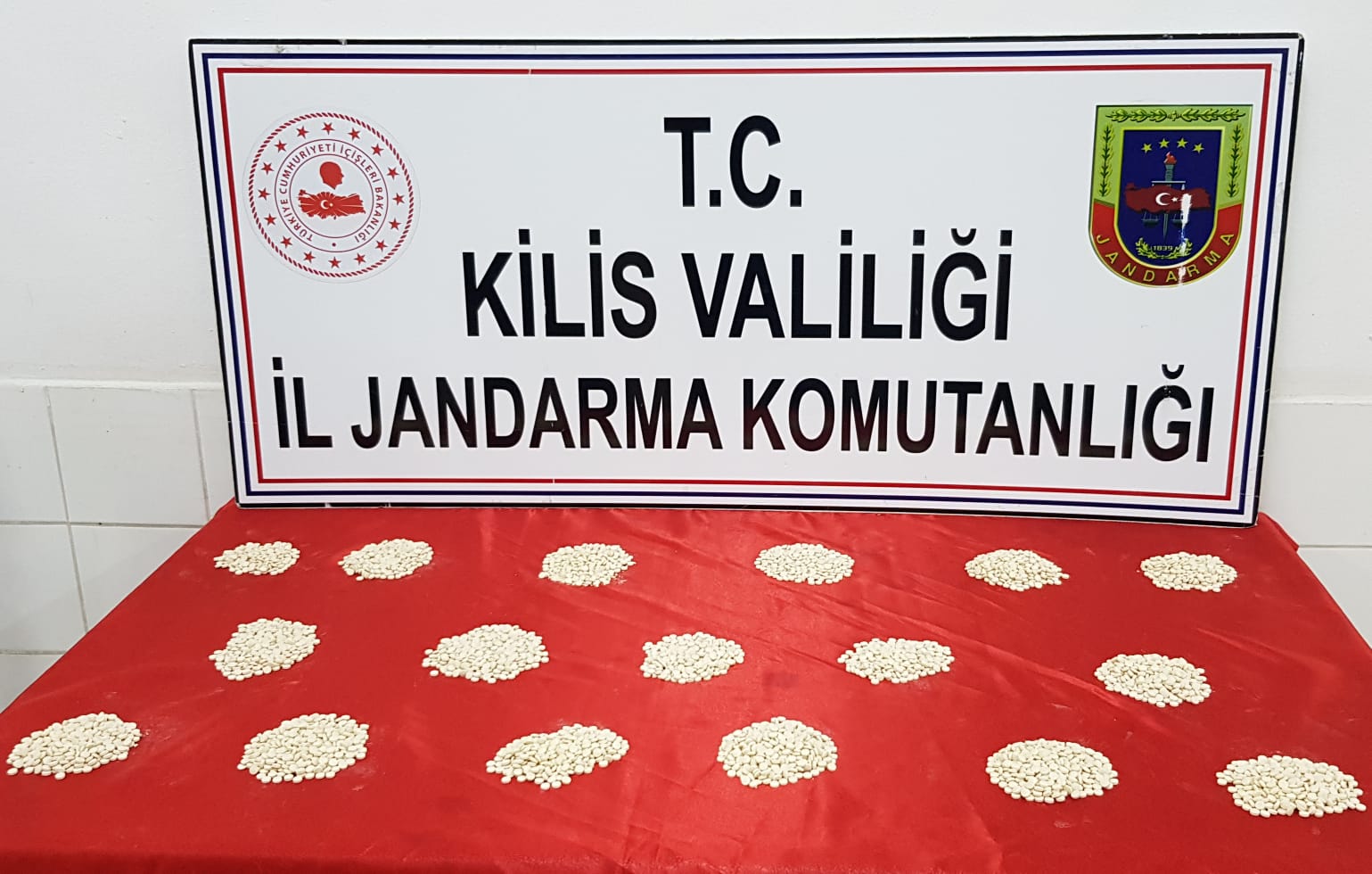 JANDARMADAN UYUŞTURUCU OPERASYONU