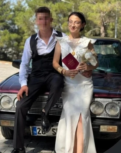 Feci kaza: 6 ay &ouml;nce evlenen gen&ccedil; &ccedil;ifti &ouml;l&uuml;m ayırdı