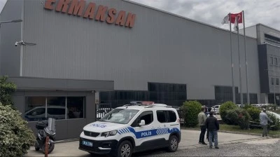 Feci kaza! İş makinesinin altında kalan işçi öldü