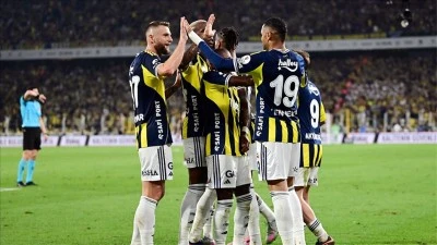 Fenerbahçe, erteleme maçında Alanyaspor'la karşılaşacak