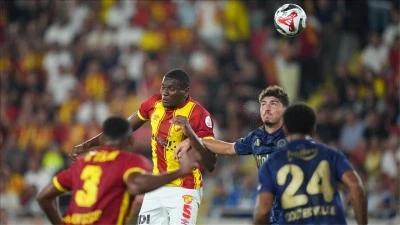 Fenerbahçe, İzmir'de 2 puan bıraktı