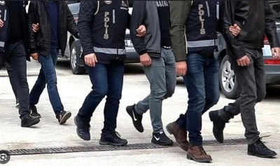 FETÖ’nün ‘emniyet mahrem sorumlusu’ 38 şüpheliye gözaltı
