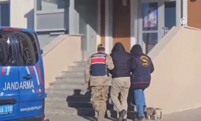 FET&Ouml;'ye y&ouml;nelik 28 ilde d&uuml;zenlenen operasyonlarda 76 ş&uuml;pheli yakalandı