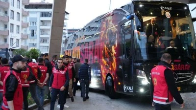 Galatasaray, Gaziantep'te coşkuyla karşılandı