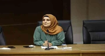 GAÜN'de kadının gelişim süreci ve kimlik konferansı