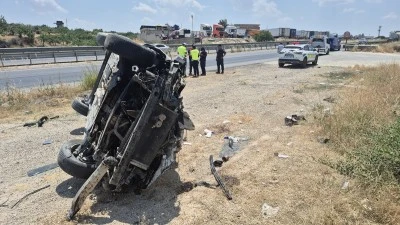 Gaziantep'te Otomobil Şarampole U&ccedil;tu: 1 &Ouml;l&uuml;, 8 Yaralı