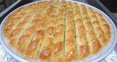 Gece gündüz çalışarak siparişlere yetişmeye çalışıyorlar
