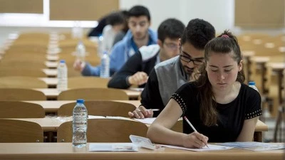 “Gençlerin geleceği için sessiz ve duyarlı olalım”