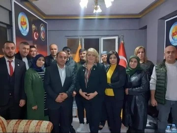 GÜÇ BİRLİĞİ PARTİSİ KADIN KOLLARI GENEL BAŞKANI FATMA URHAN KİLİS’TE