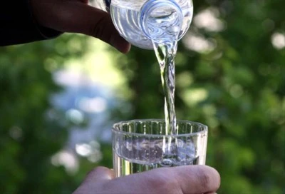 Günde ne kadar su içilmeli? Uzmanlar uyardı: Aman dikkat