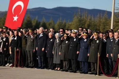 Gürcistan’daki uçak kazasında şehit olan 20 asker için Ankara’da tören düzenlendi