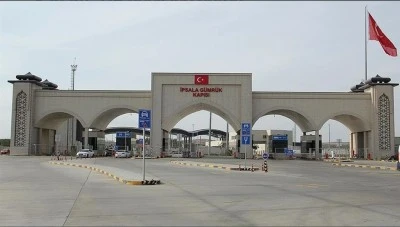 Yunanistan’daki çiftçi grevi İpsala`da TIR geçişlerini durdurdu