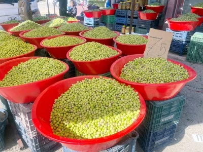 Kilis’te sofraların vazgeçilmezi tezgâhlarda  