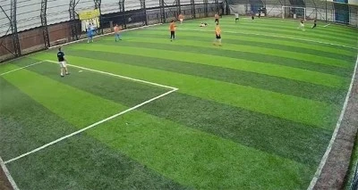 Halı sahada maç yaparken kalp krizi geçiren genç öldü