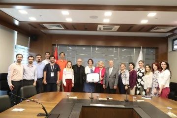 HKÜ’nün İki Bölümü Daha 5 Yıl Akredite Edildi