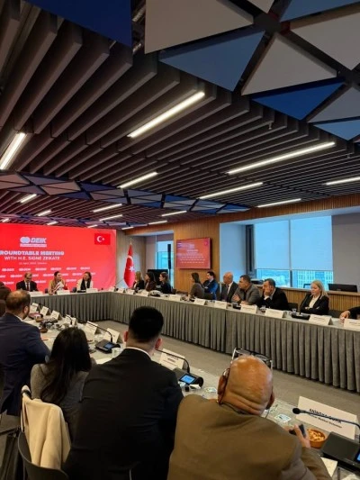 Huzeyfe Durmaz, uluslararası d&uuml;zeyde &ouml;nemli bir g&ouml;r&uuml;şmeye imza attı.