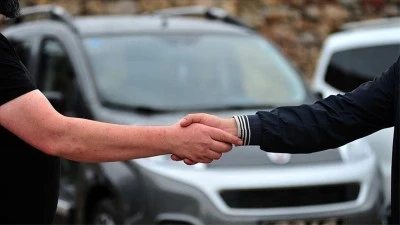 İkinci el araç fiyatları önceki aya göre arttı