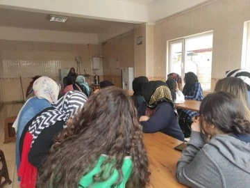 İl Müftülüğü’nce &quot;Aile İçi Şiddetin Önlenmesinde Dini Referanslar&quot; konulu seminer
