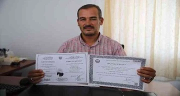İlkokulda 'doçent' öğretmen
