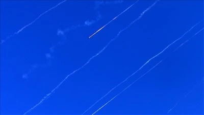 İran'dan İsrail'e yeni füzeler fırlatıldı