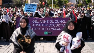 İstanbul'da Gazze'ye destek yürüyüşü düzenlendi