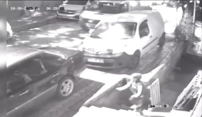 kamyonetle palet hırsızlığı: 1’i kadın 2 şüpheli kamerada