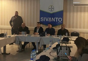 Kara ve Özdemir, zirai ilaç tanımına katıldı