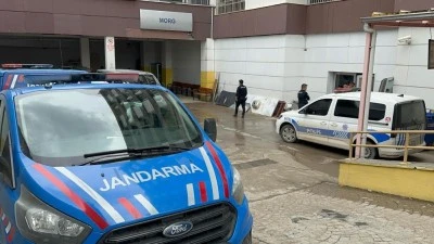 Kaza yapan motorcu hayatını kaybetti