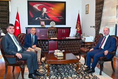 Kilis, Gaziantep ve Osmaniye Valileri Bir Araya Geldi