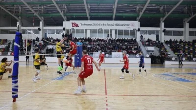 Kilis Gen&ccedil;lik Spor Voleybol, Konya Seydişehir&rsquo;i 3-1 Yenerek Şampiyonluk Yolunda!