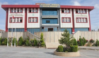 Kilis İl Halk Kütüphanesi 24.00’e Kadar Açık: Öğrencilere Servis Desteği